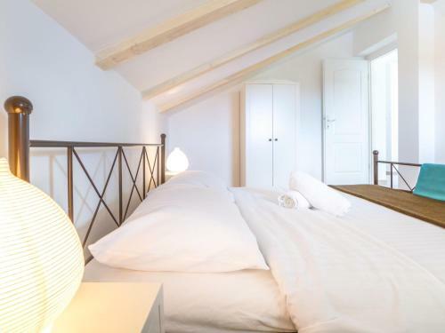Holiday Home Villa Anna - Ckv350