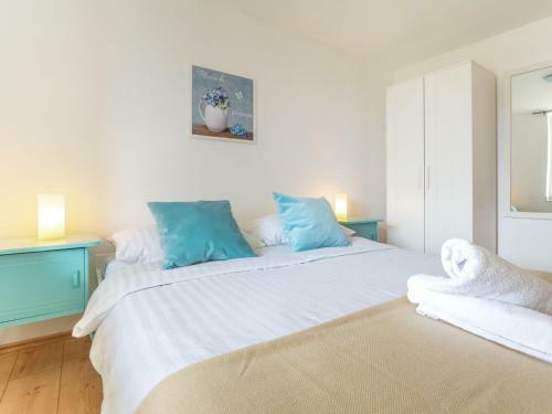 Holiday Home Villa Anna - Ckv350