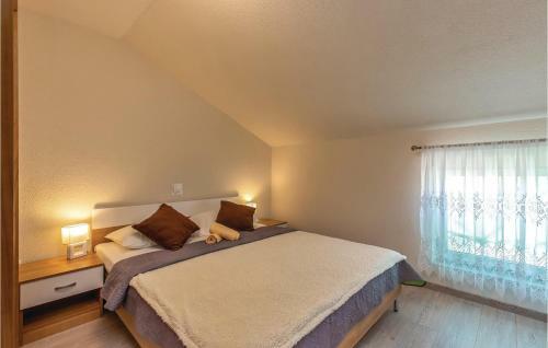 Three-bedroom Apartment In Bribir