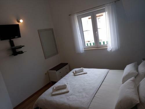 Apartments Darka - 100m From Sea