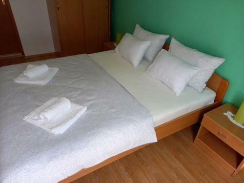 Apartments Darka - 100m From Sea