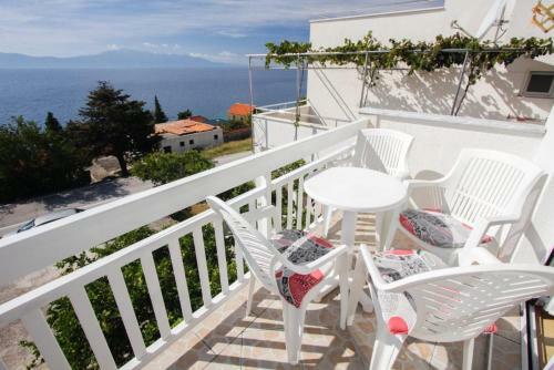 Hostal Apartments Elenora