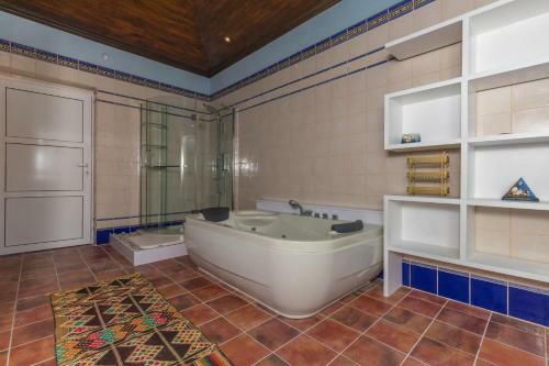 Villa Luxury Stone