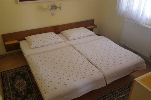 Apartamento Holiday Home Skale