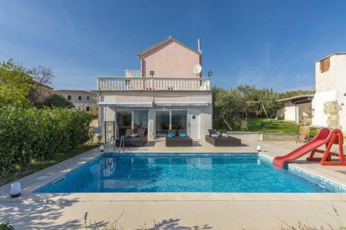 Villa Grobice