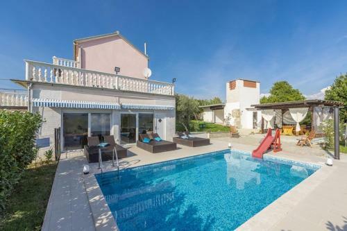 Villa Grobice