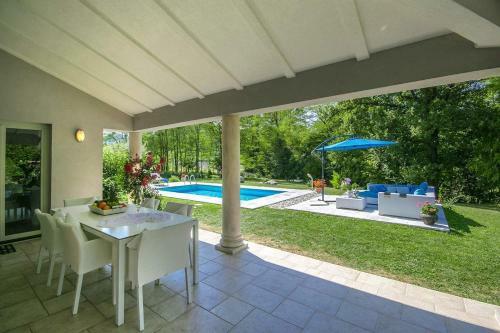 Villa Rupena
