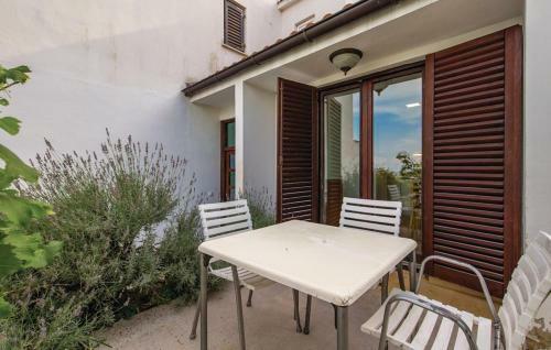 Apartments Damir With Sea View