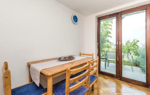 Apartments Damir With Sea View