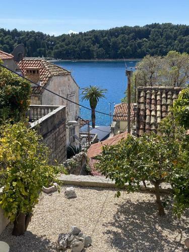 Sweet Old Stone House Cavtat