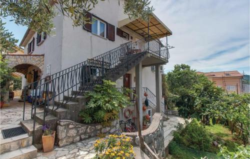 One-bedroom Apartment In Cres
