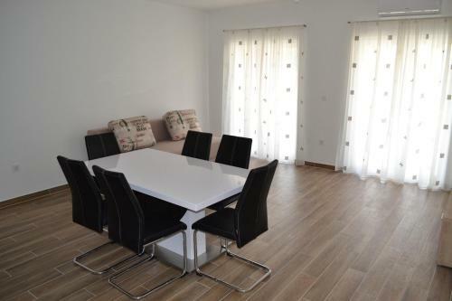 New Donatela Apartments