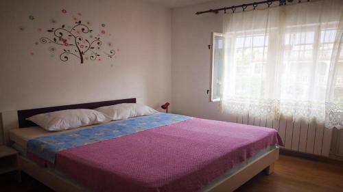 Hostal Private Rooms Near The Beach