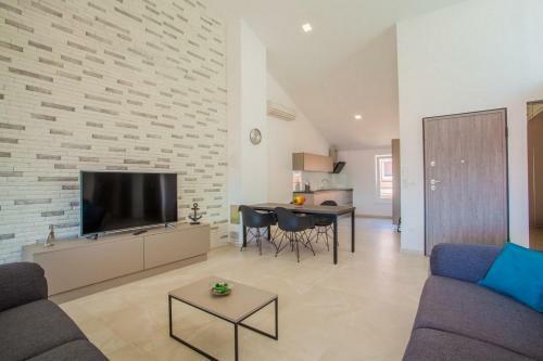 Hostal Deluxe Apartment Skalnica With Sea View