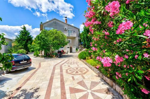 Apartamentos Benko 2