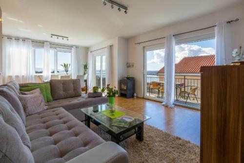 Apartamentos Emi.