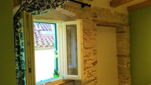 Hostal Luxury Apartment - Old Soul With A New Heart