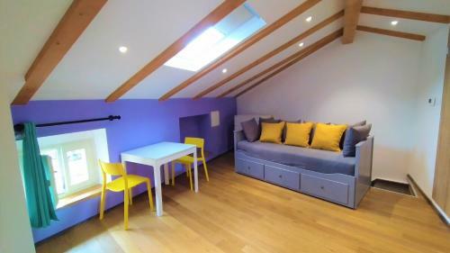 Hostal Luxury Apartment - Old Soul With A New Heart