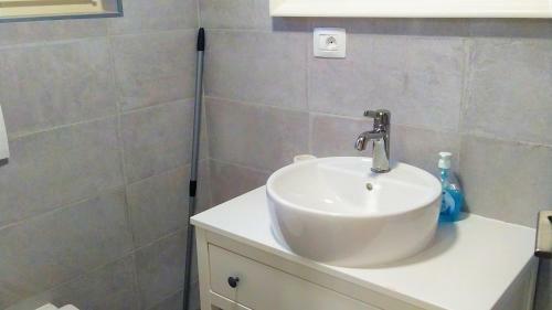 Hostal Luxury Apartment - Old Soul With A New Heart