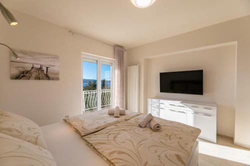 Abros Apartments