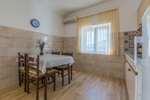 Apartamentos Iris