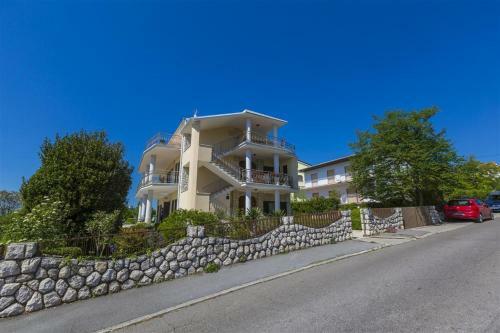 Apartamentos Jan R