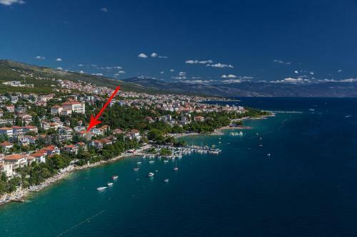 Luxury Sea View Apartments