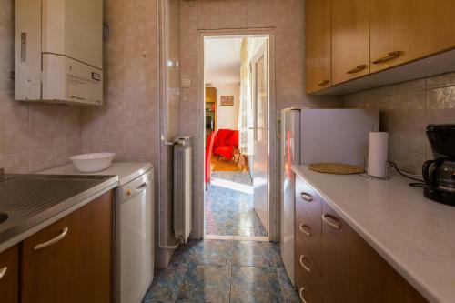 Anena Apartment