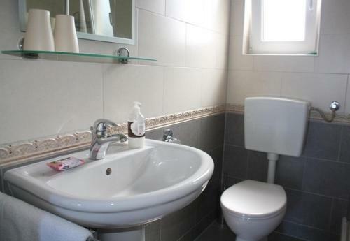 Apartments Ivo