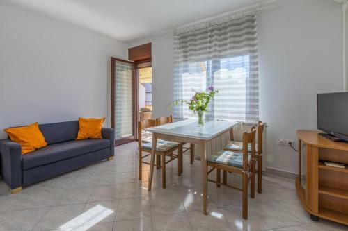 Apartamentos Milena