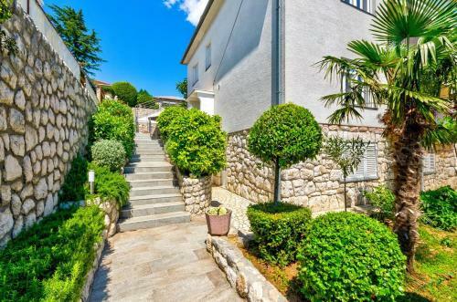 Apartamentos Mladen