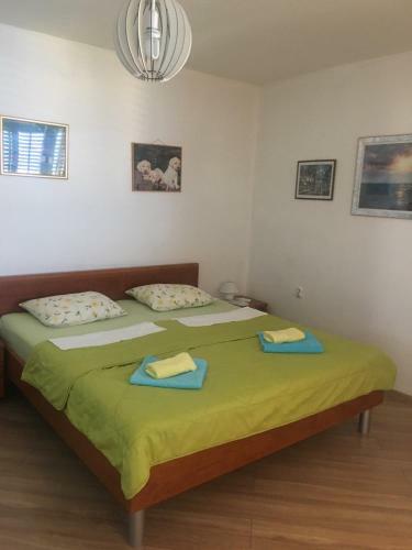 Bay Studio Apartment