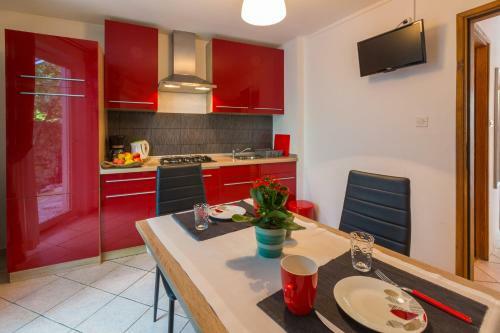 Andrea Apartments