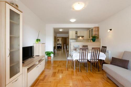 Apartamentos Laura