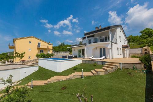 Villa Petra