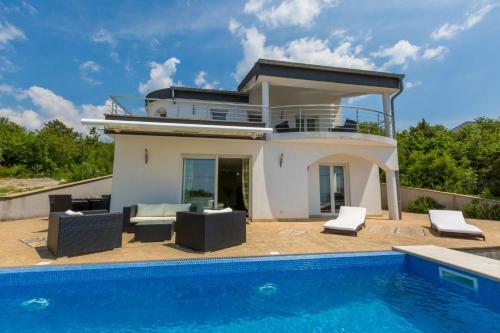 Villa Petra