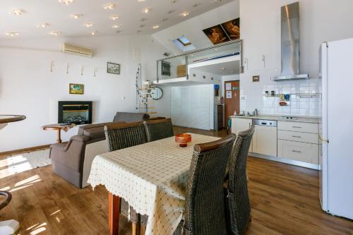 Apartment Tajana