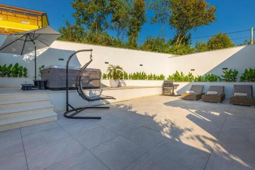 Hostal Villa Lorena With Pool