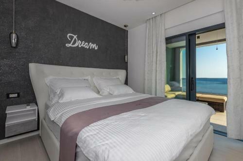 Hostal Villa Lorena With Pool