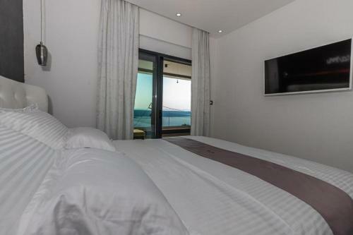 Hostal Villa Lorena With Pool
