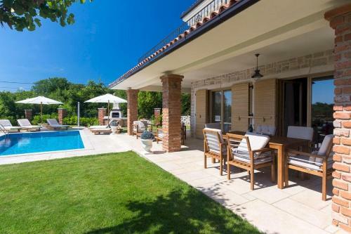 Luxury Villa Tia