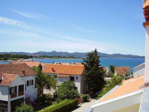Apartamento Holiday Home 193530