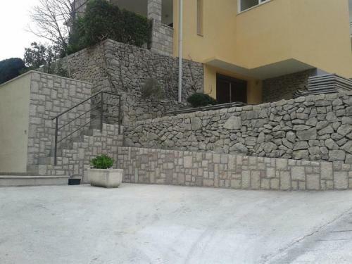 Hostal Apartments And Rooms Led-near Sea