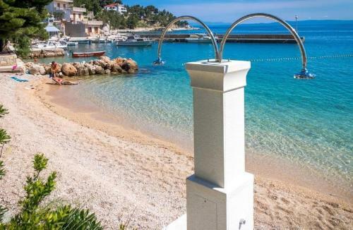 Hostal Apartments And Rooms Led-near Sea