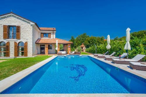 House Kamenica