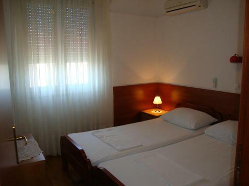 Apartments With Beautiful Sea View - Dm