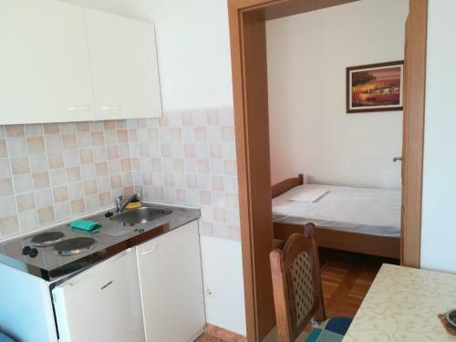 Apartments With Beautiful Sea View - Dm