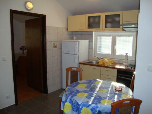 Apartments With Beautiful Sea View - Dm