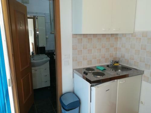 Apartments With Beautiful Sea View - Dm