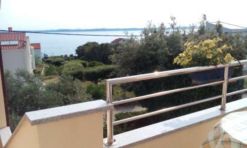 Apartments With Beautiful Sea View - Dm